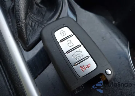 2011 Hyundai Sonata Se 2.0T z USA, uszkodzony, nr VIN 5NPEC4AB4BH189777